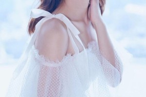 2026 世界杯倒计时：中国驻美大使馆发布球迷赴美观赛证件办理重要提醒。