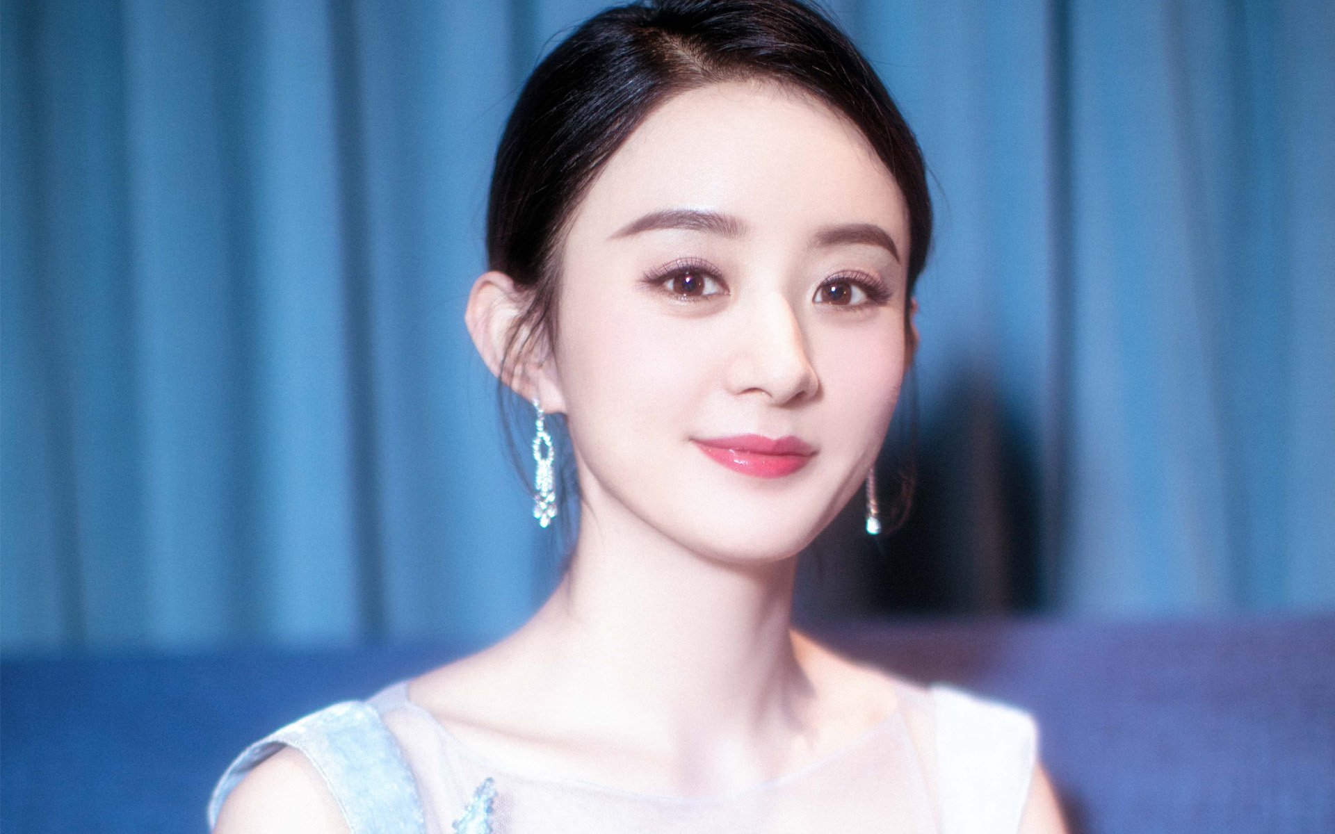 2026 世界杯倒计时:中国驻洛杉矶总领馆发布赴美观赛“电子证件”办理提示。